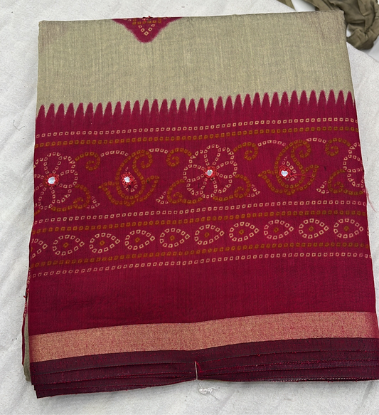 Elegant Maroon & Beige Mal Cotton Saree with Traditional Bandhej Motifs and Subtle Mirror Work