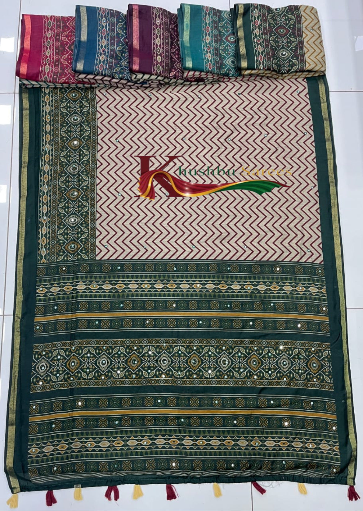 “Elegant Printed Cotton Saree with Traditional Border & Tassels